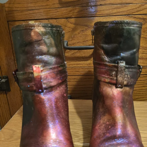 HANDCRAFTED Upcycled Leather Boots HANDPAINTED Size 9M Ankle Bootie Wearable Art - Picture 7 of 17